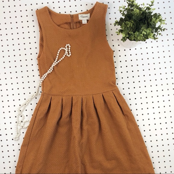 Anthropologie Dresses & Skirts - GANNI for Anthro fit flare chic textured pleated